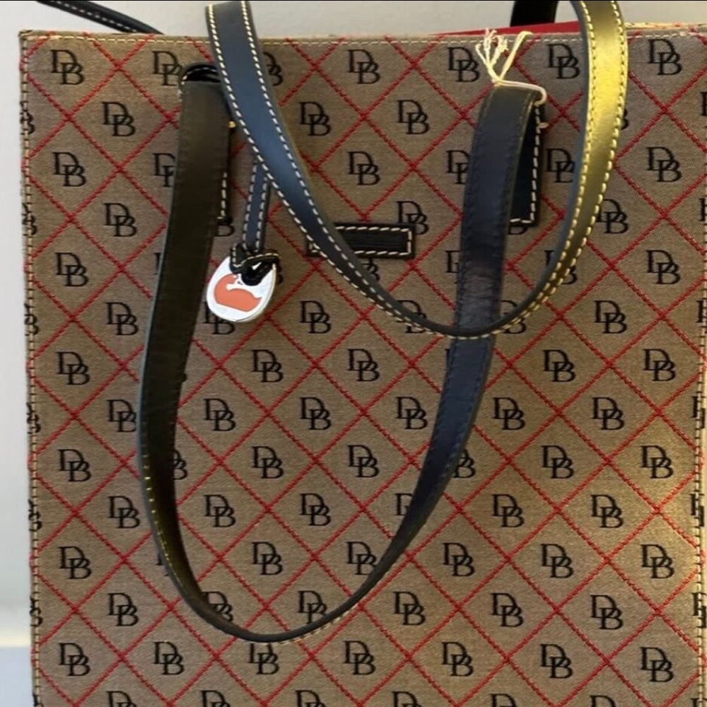 Dooney & Bourke Shoulder Bag